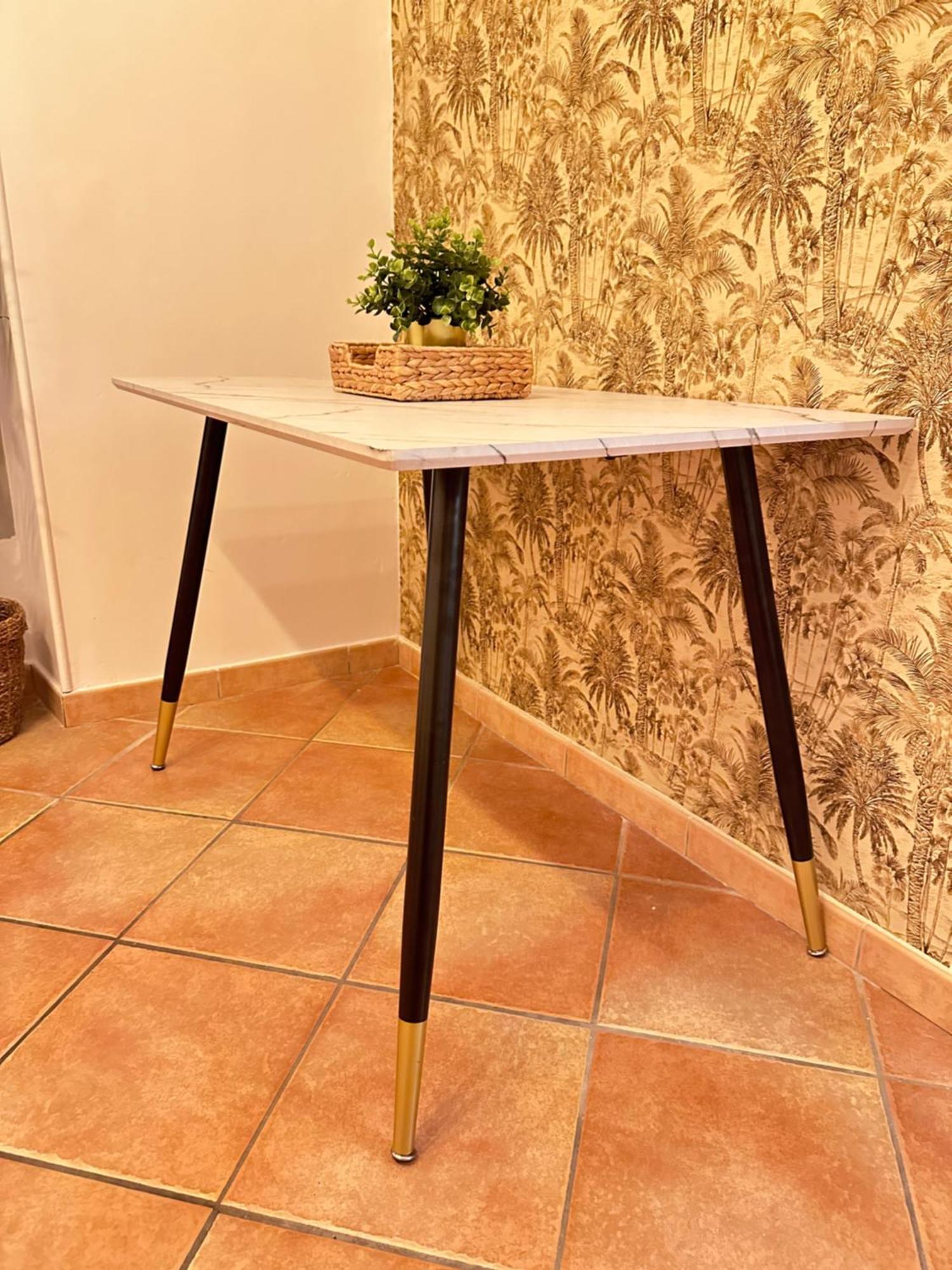 Villarey Home - Central Apartment In マントン エクステリア 写真